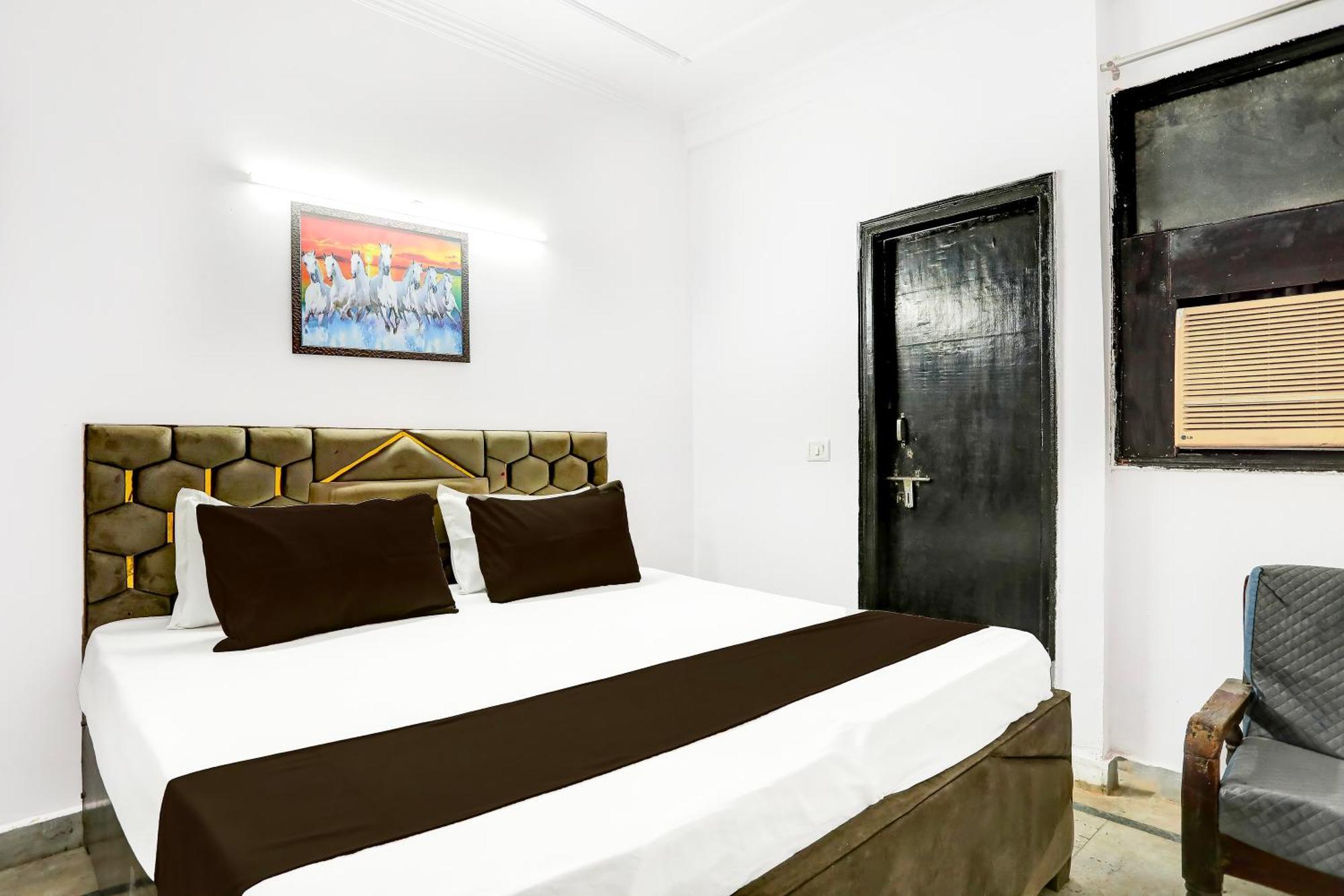 Malviya - Begampur Bed & Breakfast
