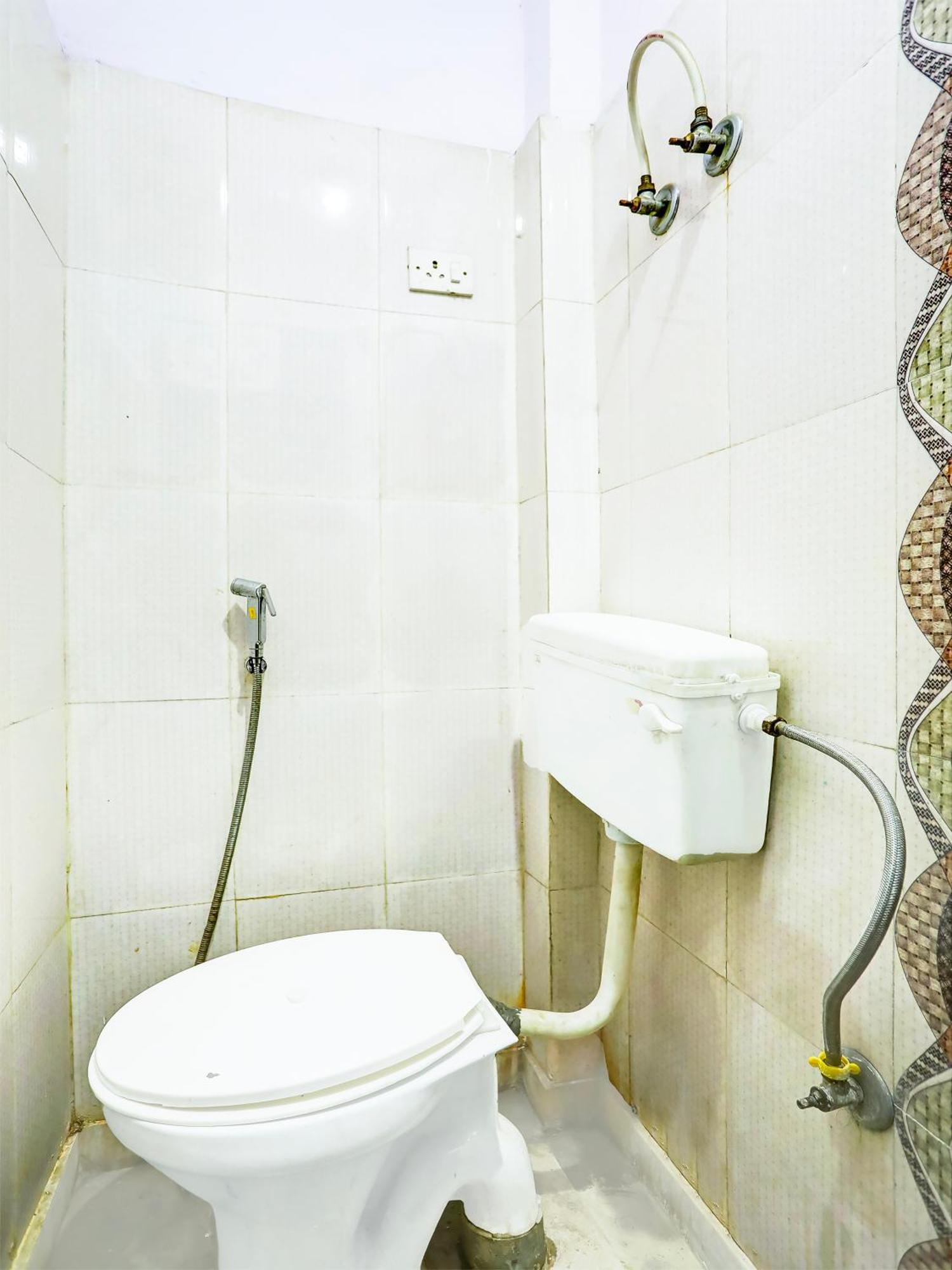 Malviya - Begampur Bed & Breakfast
