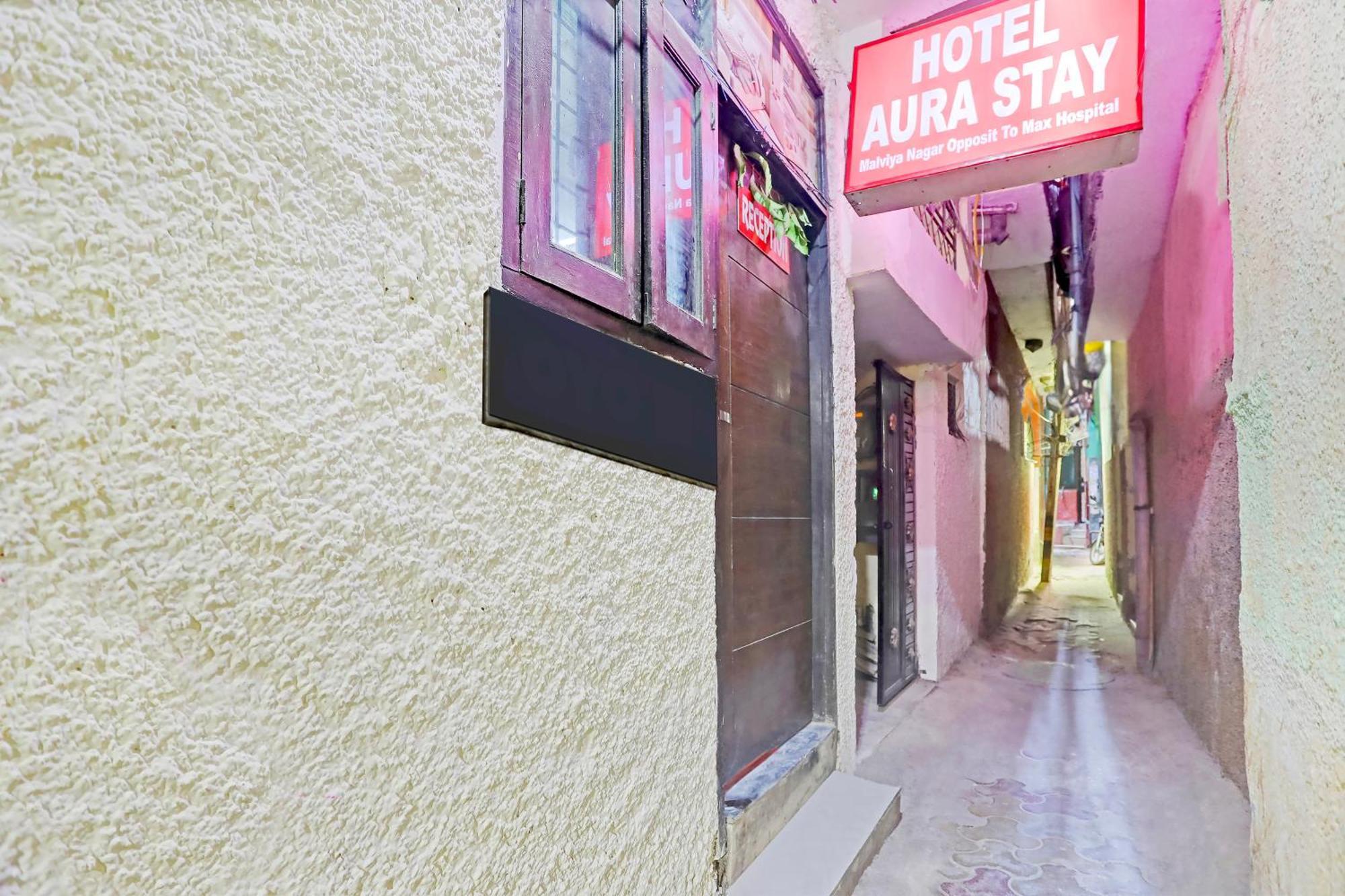 Malviya - Begampur Bed & Breakfast *